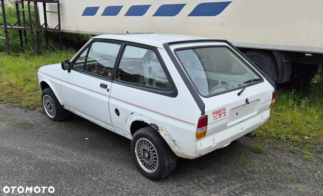 Ford Fiesta 1.6 XR2 - 2