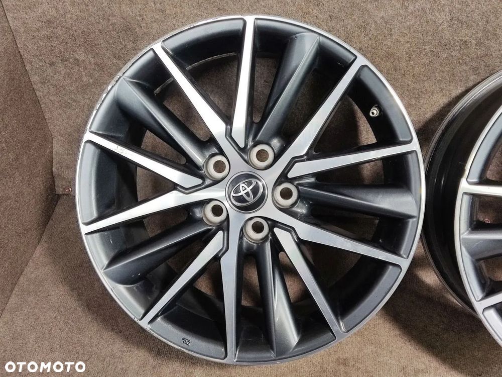 TOYOTA Felgi Aluminiowe 18 cali - 11