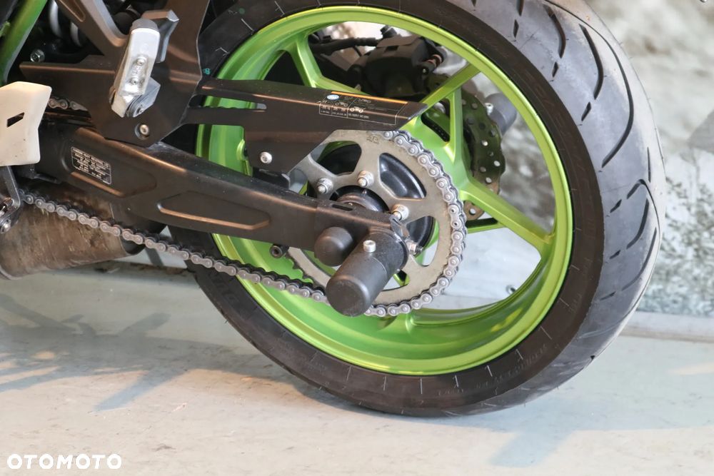 Kawasaki Z 650 - 10