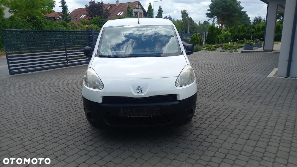 Peugeot Partner L2 Presence - 8