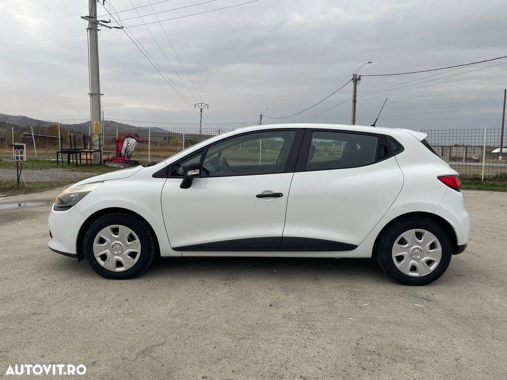Renault Clio 1.2 Authentique - 4