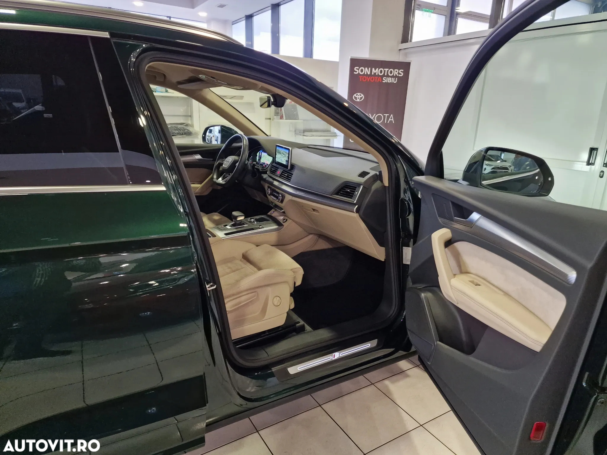 Audi Q5 55 TFSI e quattro S tronic - 12