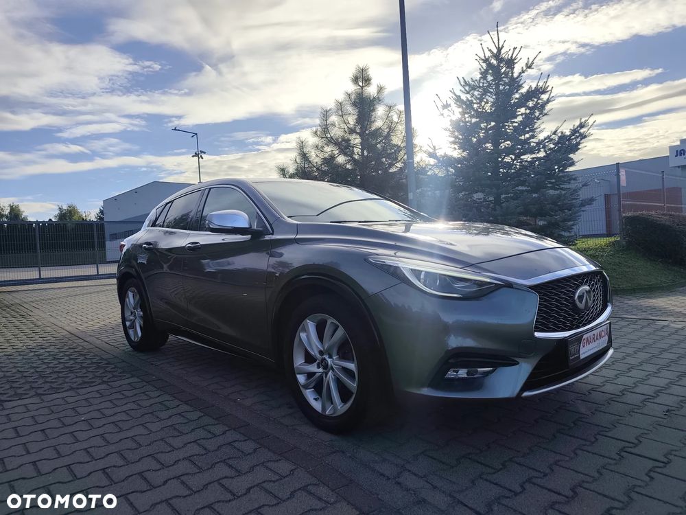 Infiniti Q30 1.5d Premium - 12