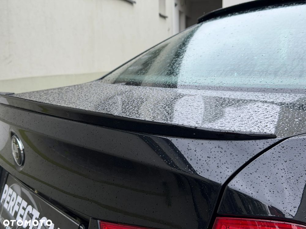 BMW Seria 3 - 12