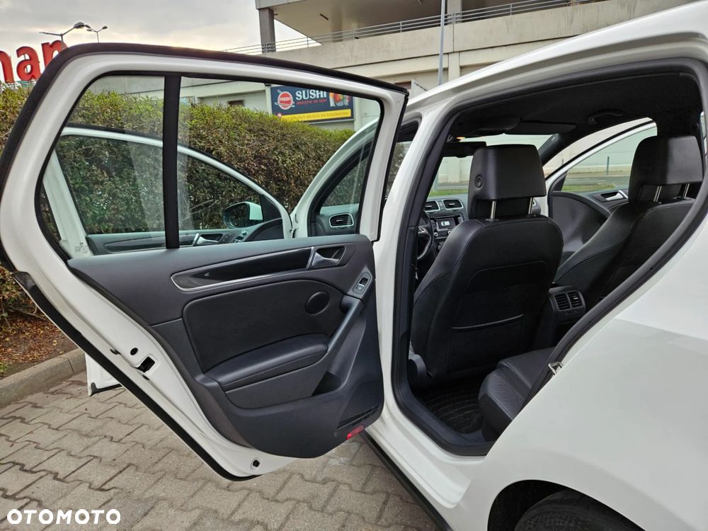 Volkswagen Golf 2.0 GTI DSG - 14