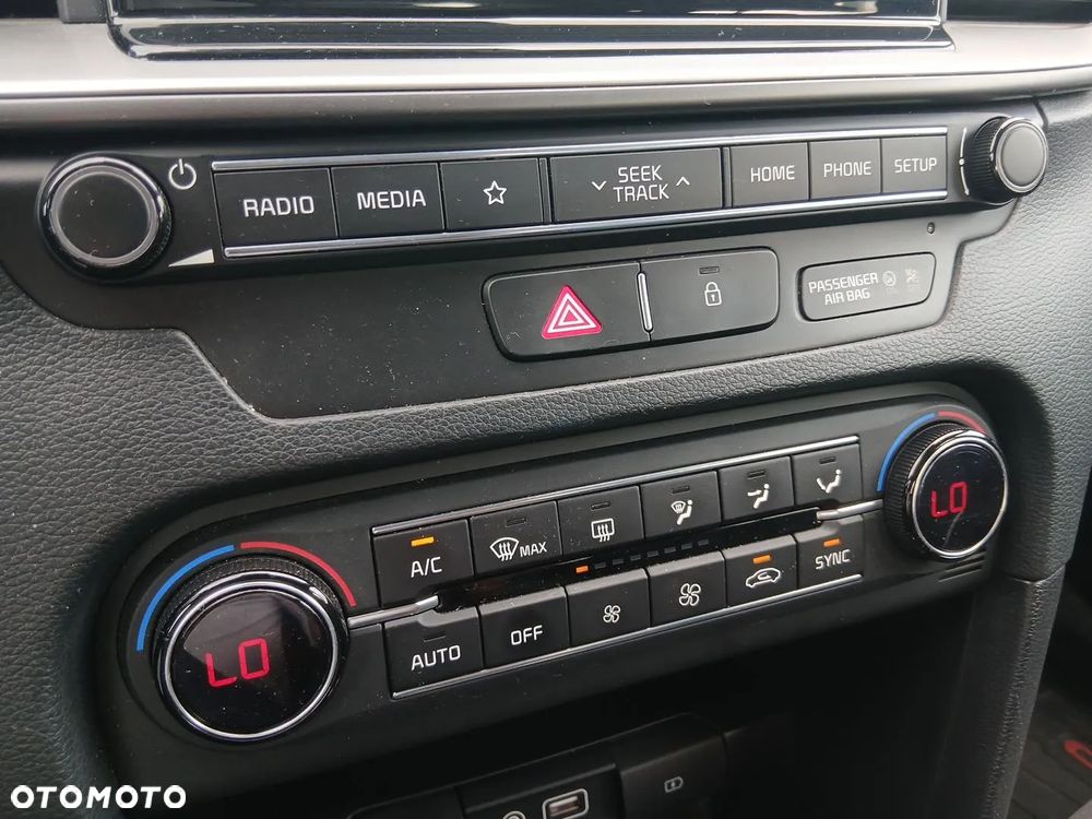 Kia Ceed 1.4 T-GDI M - 17
