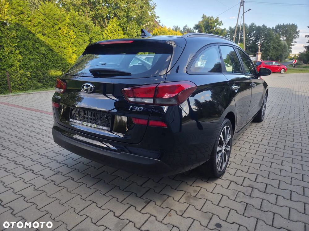 Hyundai i30 1.4 T-GDI DCT Premium - 3
