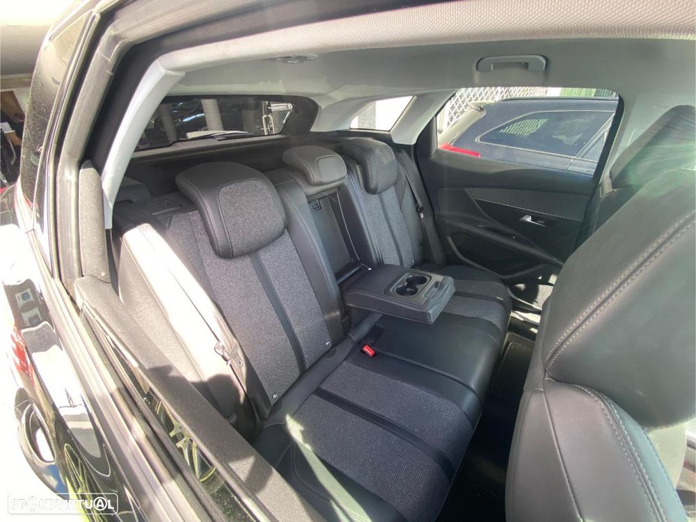 Peugeot 3008 BlueHDi 130 Stop & Start Allure - 16