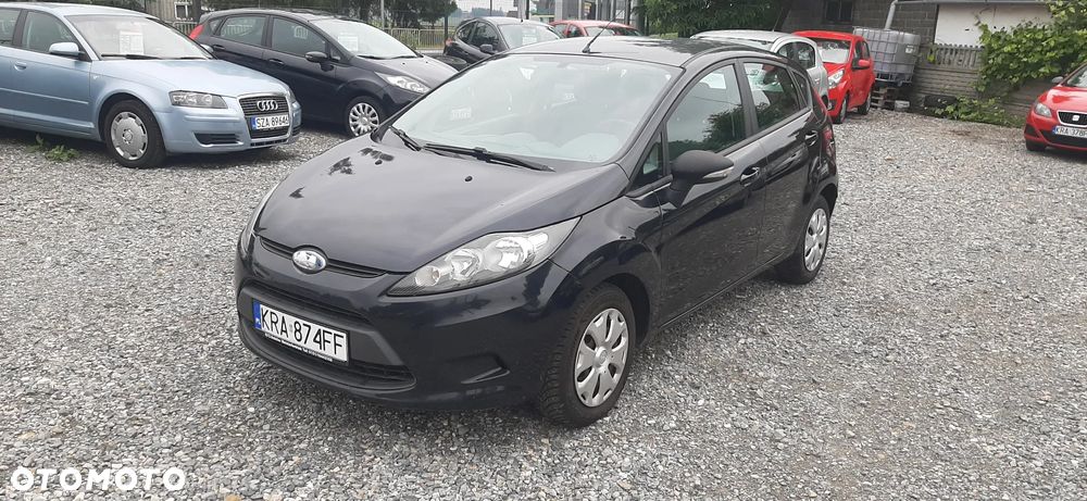 Ford Fiesta - 22