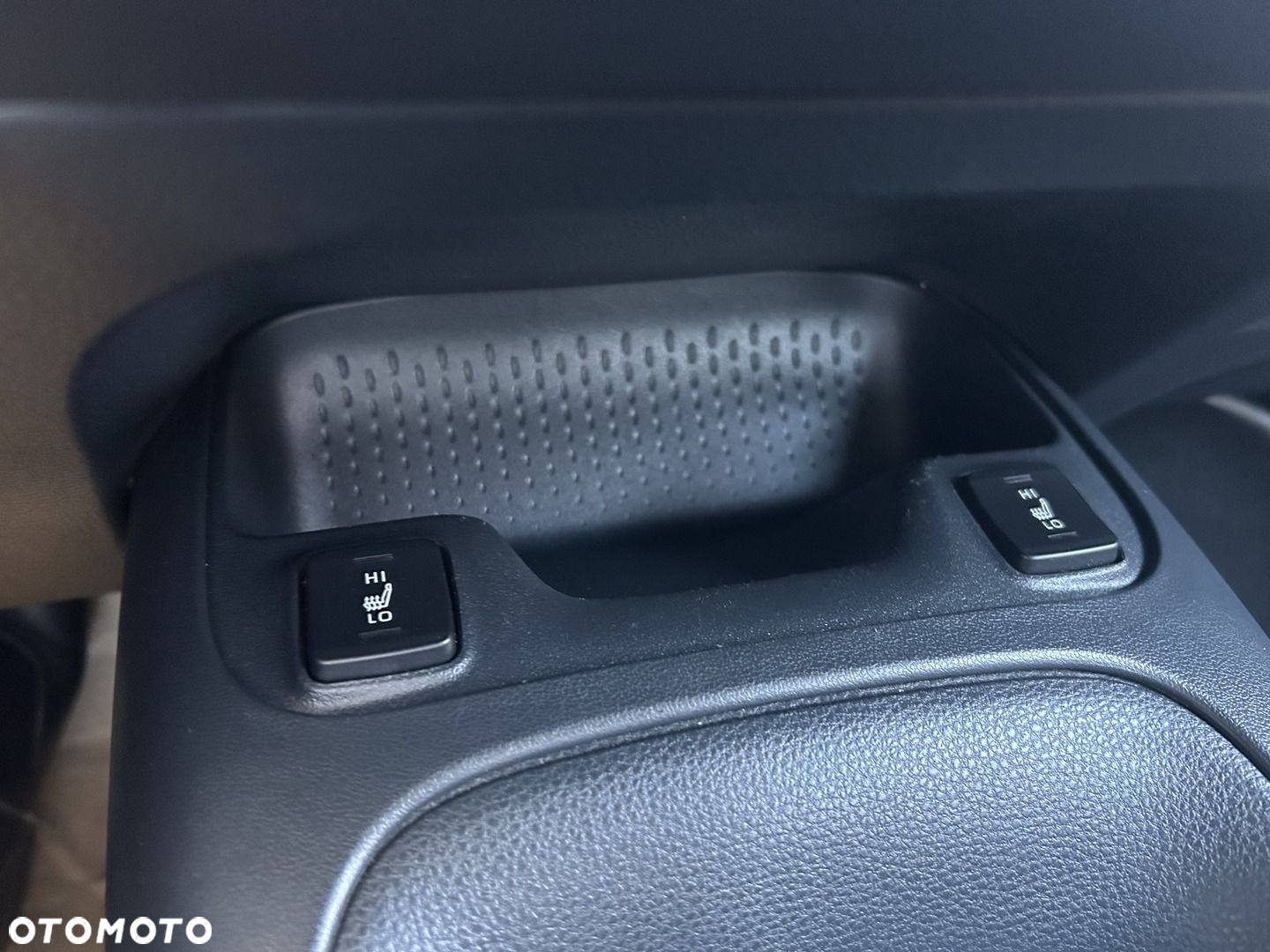Toyota Corolla - 14