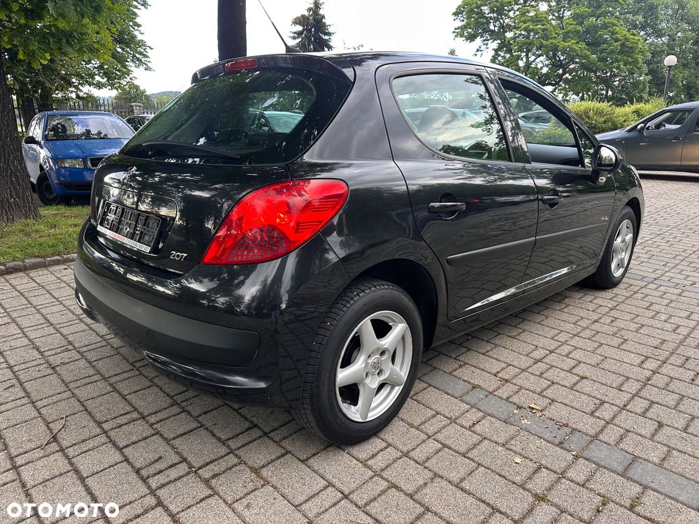 Peugeot 207 95 VTi Family - 3