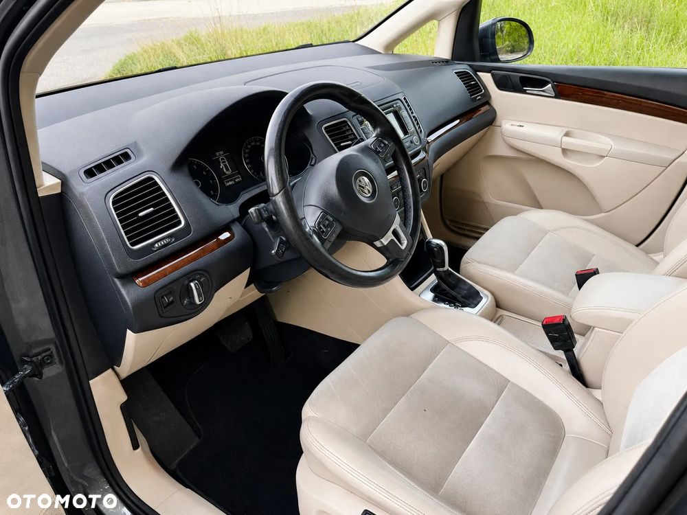 Volkswagen Sharan 2.0 TSI Highline DSG - 10