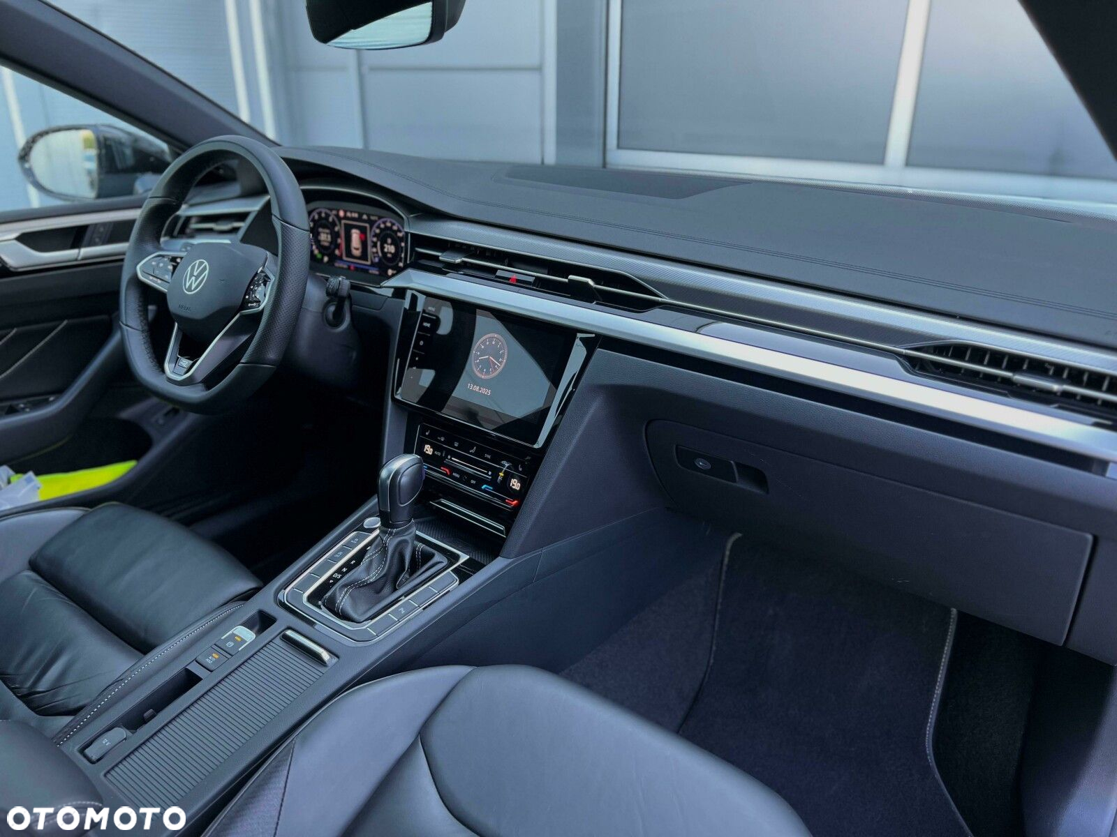 Volkswagen Arteon 2.0 TSI R-Line DSG - 16