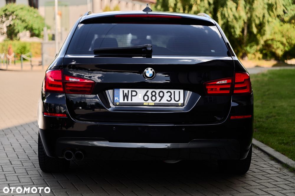 BMW Seria 5 530d xDrive - 17