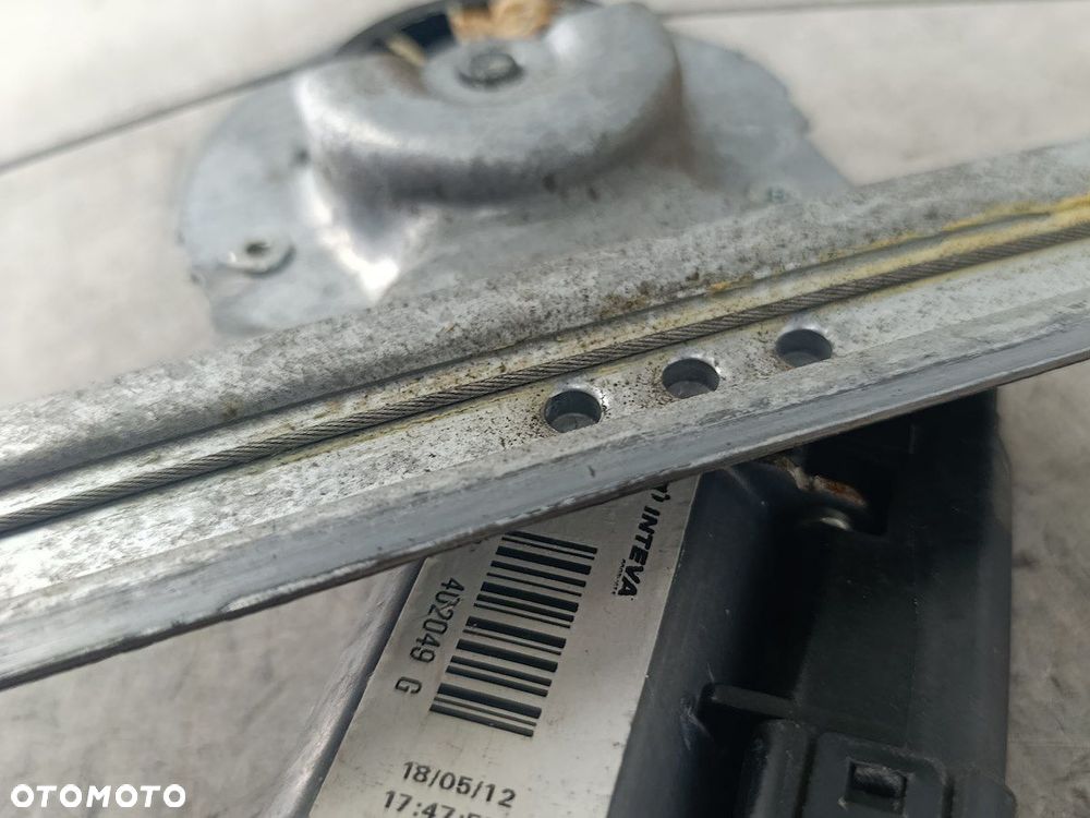 PODNOŚNIK SZYBY LEWY TYŁ RENAULT SCENIC II ARM117373  402429 - 2