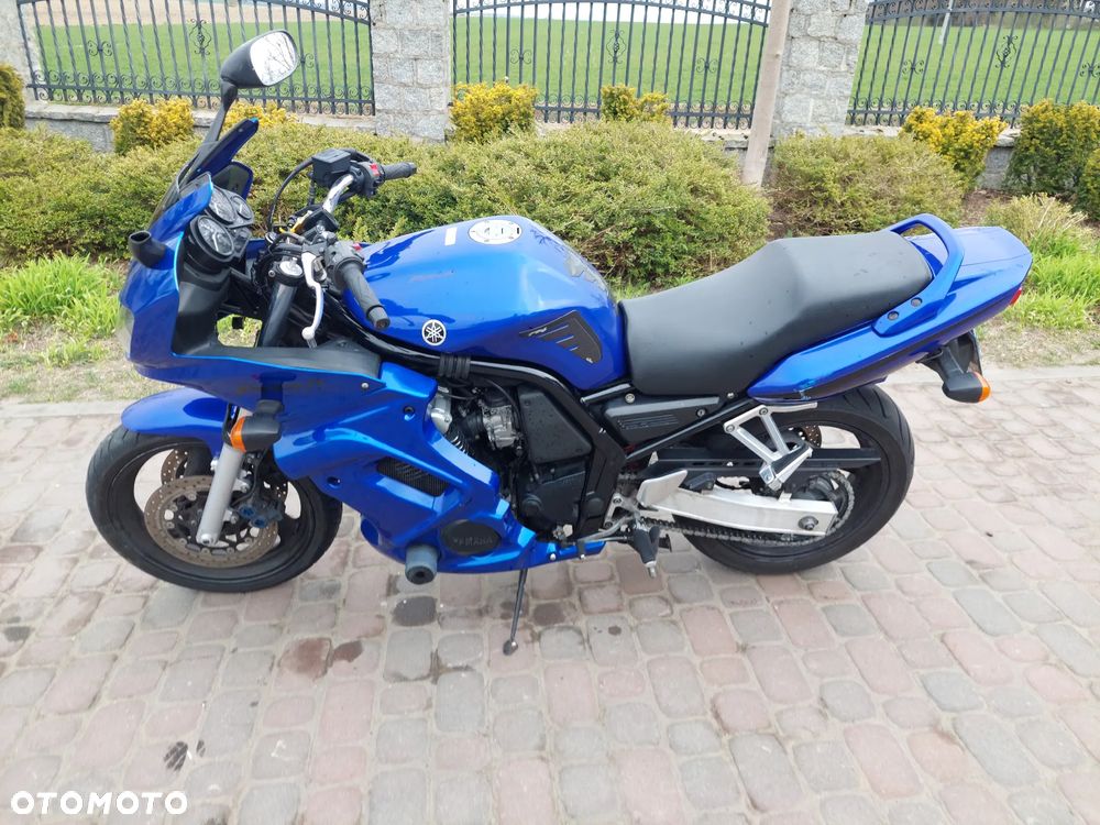Yamaha FZ6 - 2