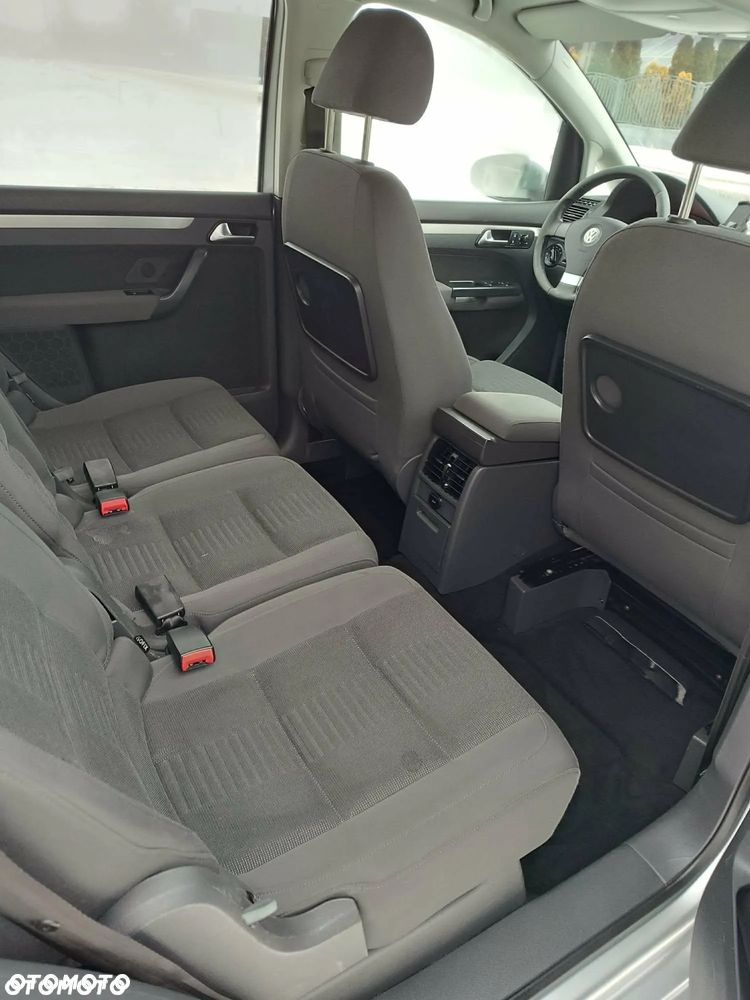 Volkswagen Touran 2.0 TDI DPF Highline - 7
