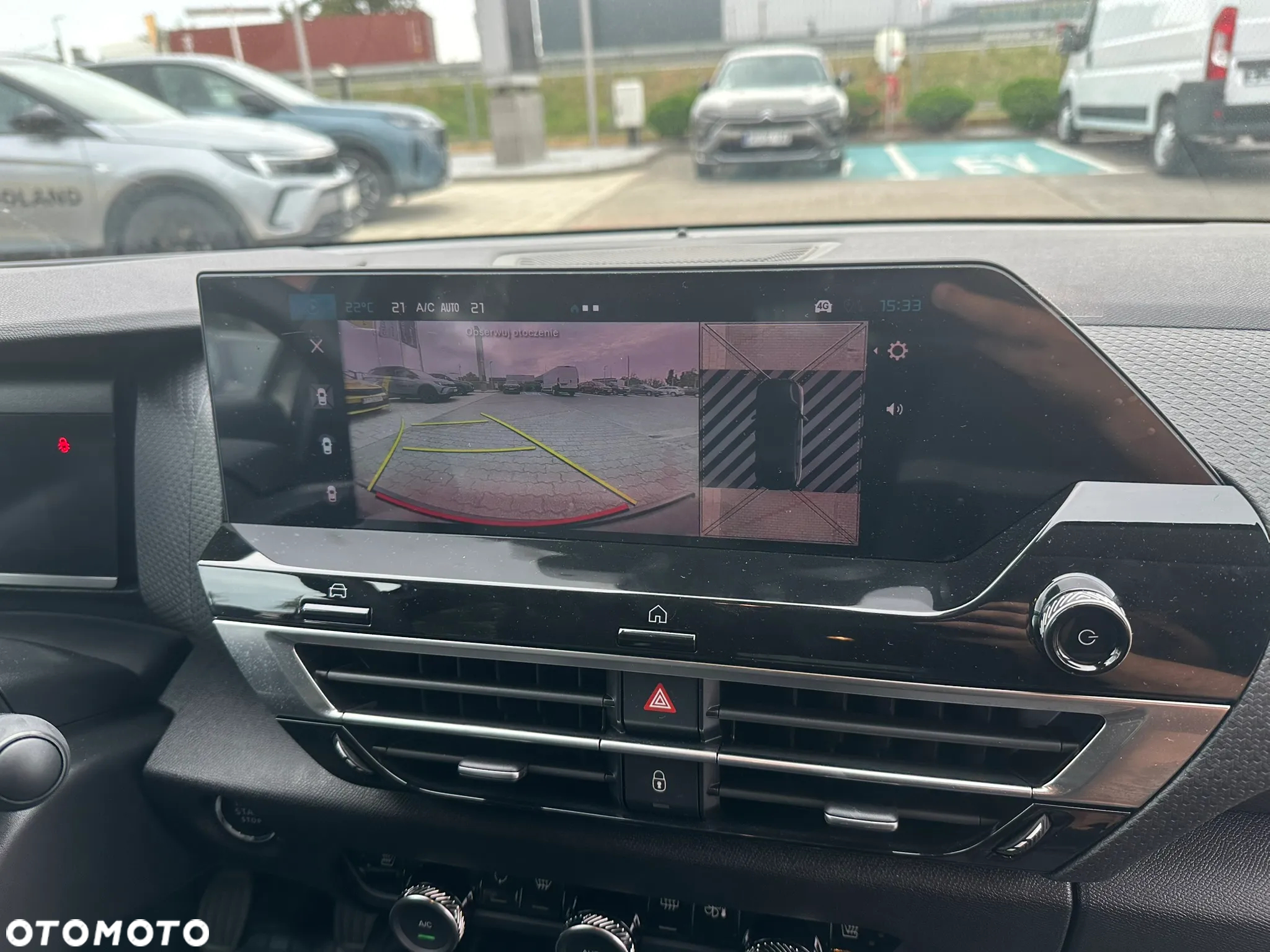 Citroën C4 1.2 PureTech Max S&S - 27