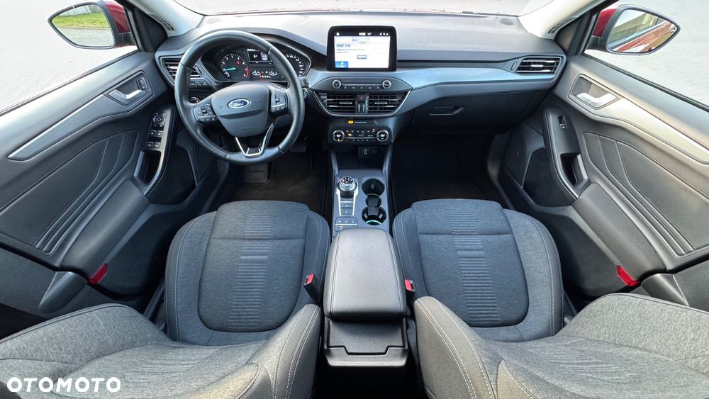 Ford Focus 1.5 EcoBoost Active X - 14