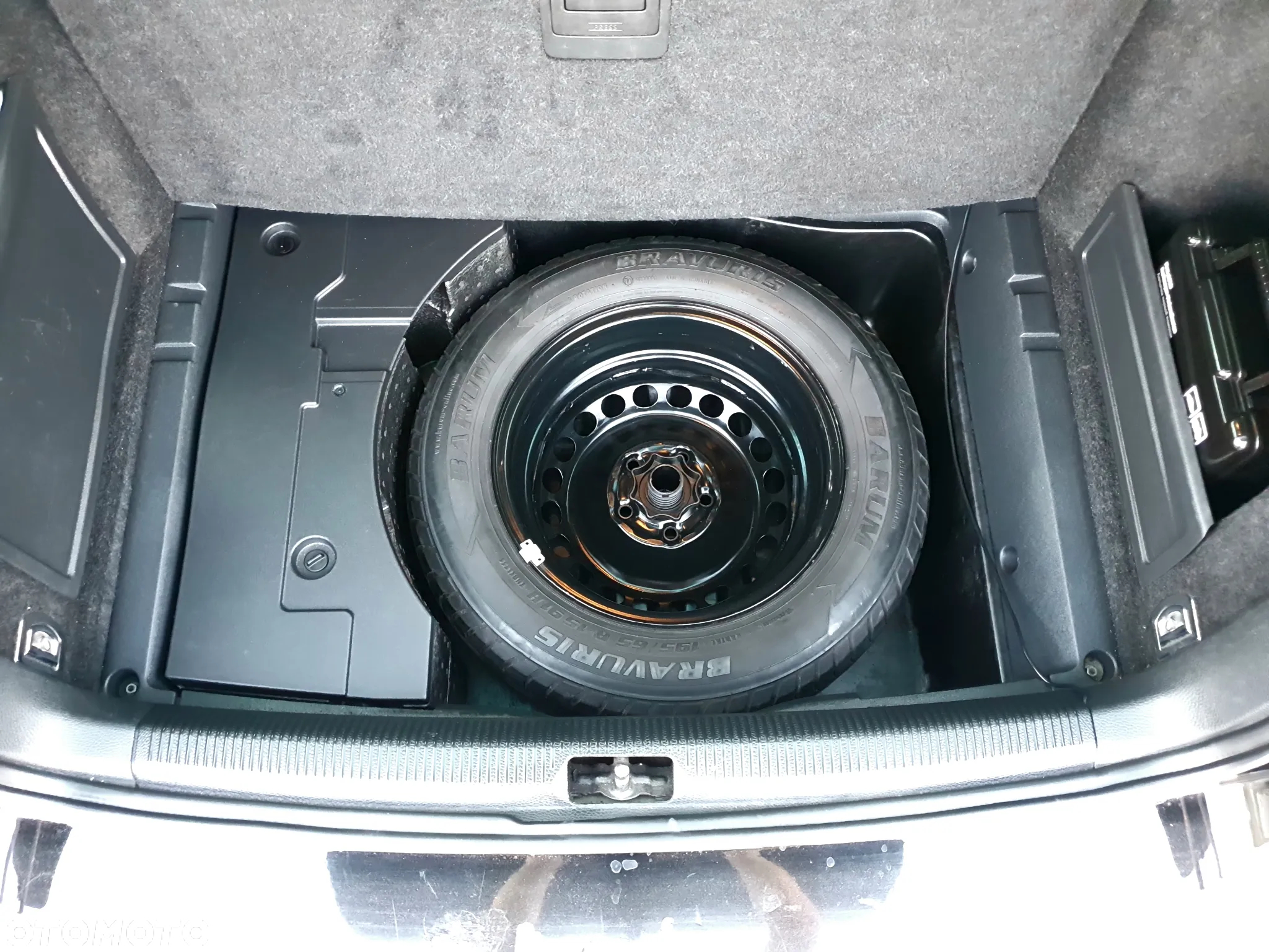 Volkswagen Passat Variant 1.8 TSI Sportline - 8