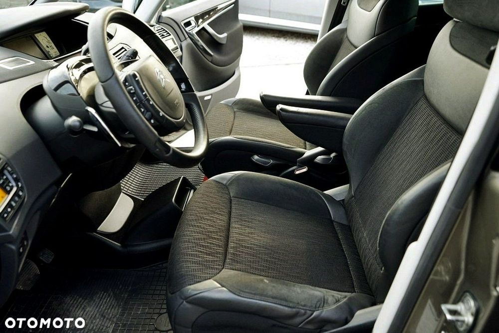 Citroën C4 Picasso - 11