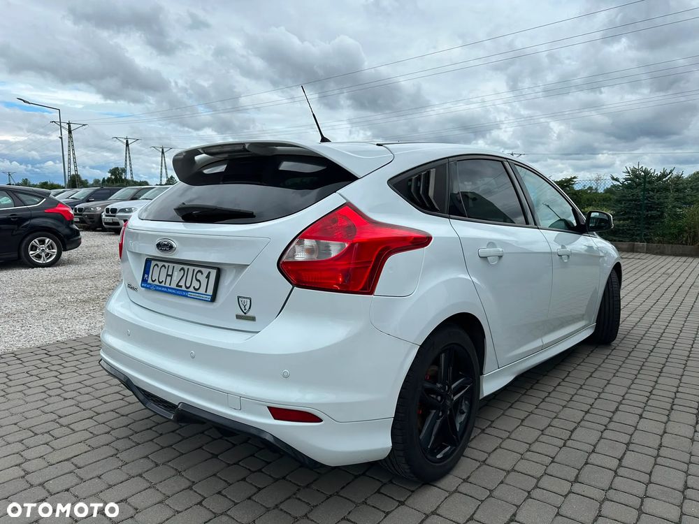 Ford Focus - 9