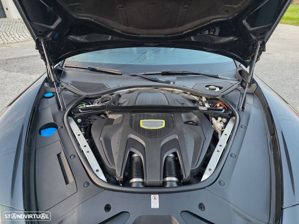 Porsche Panamera 4 E-Hybrid Executive - 6