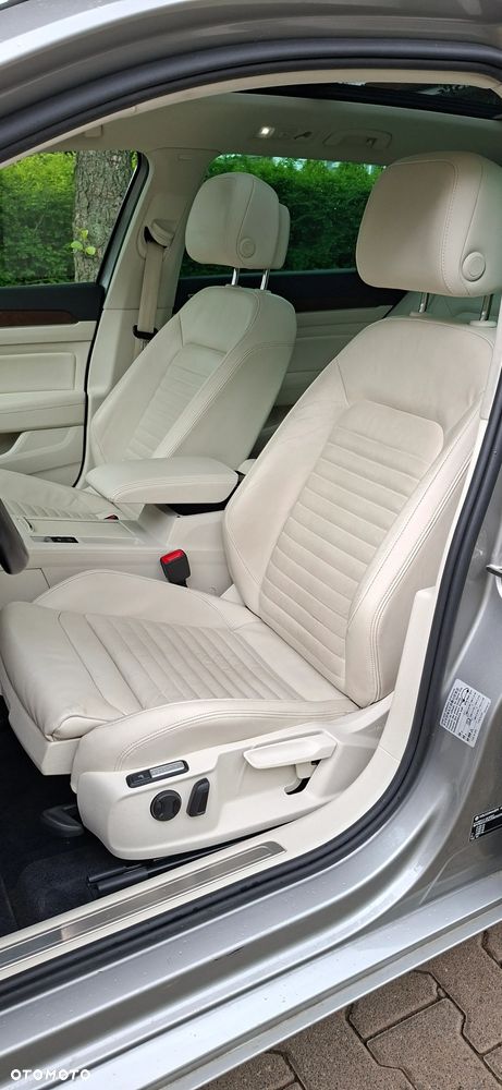 Volkswagen Passat 2.0 TDI BMT Highline DSG - 22
