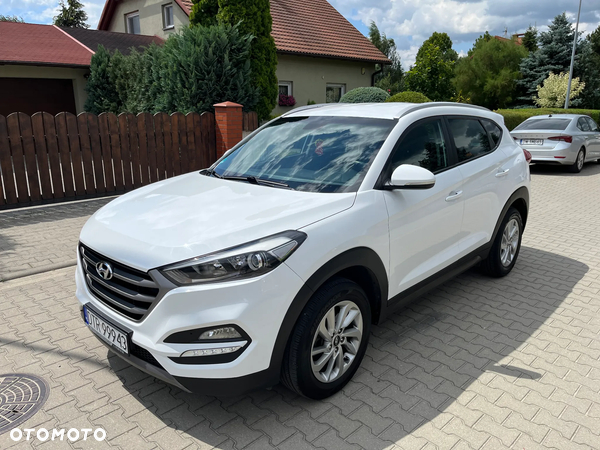 Hyundai Tucson blue 1.6 GDi 2WD Navi