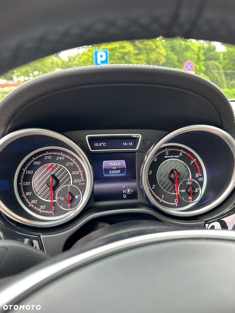 Mercedes-Benz GLE - 26