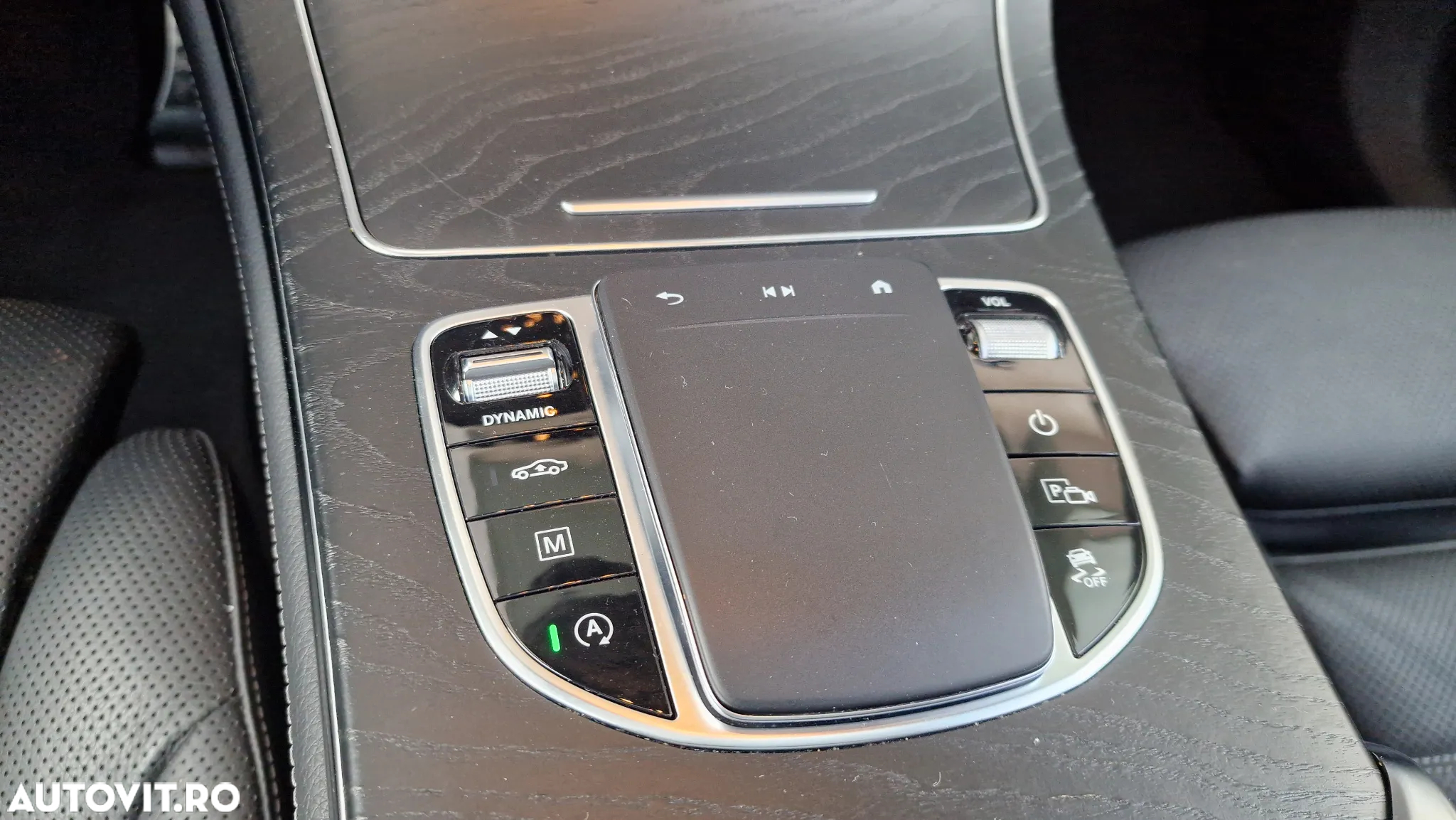 Mercedes-Benz GLC 300 d 4Matic 9G-TRONIC AMG Line Plus - 18
