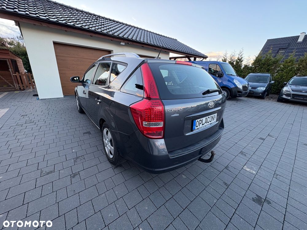 Kia Ceed 1.4 CVVT SW LX - 13