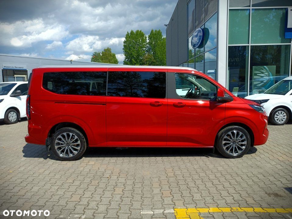 Ford Tourneo Custom - 6