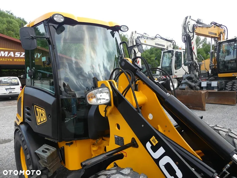 JCB 407 T4 z Niemiec / 2790mtg / BEZ DPF / - 26