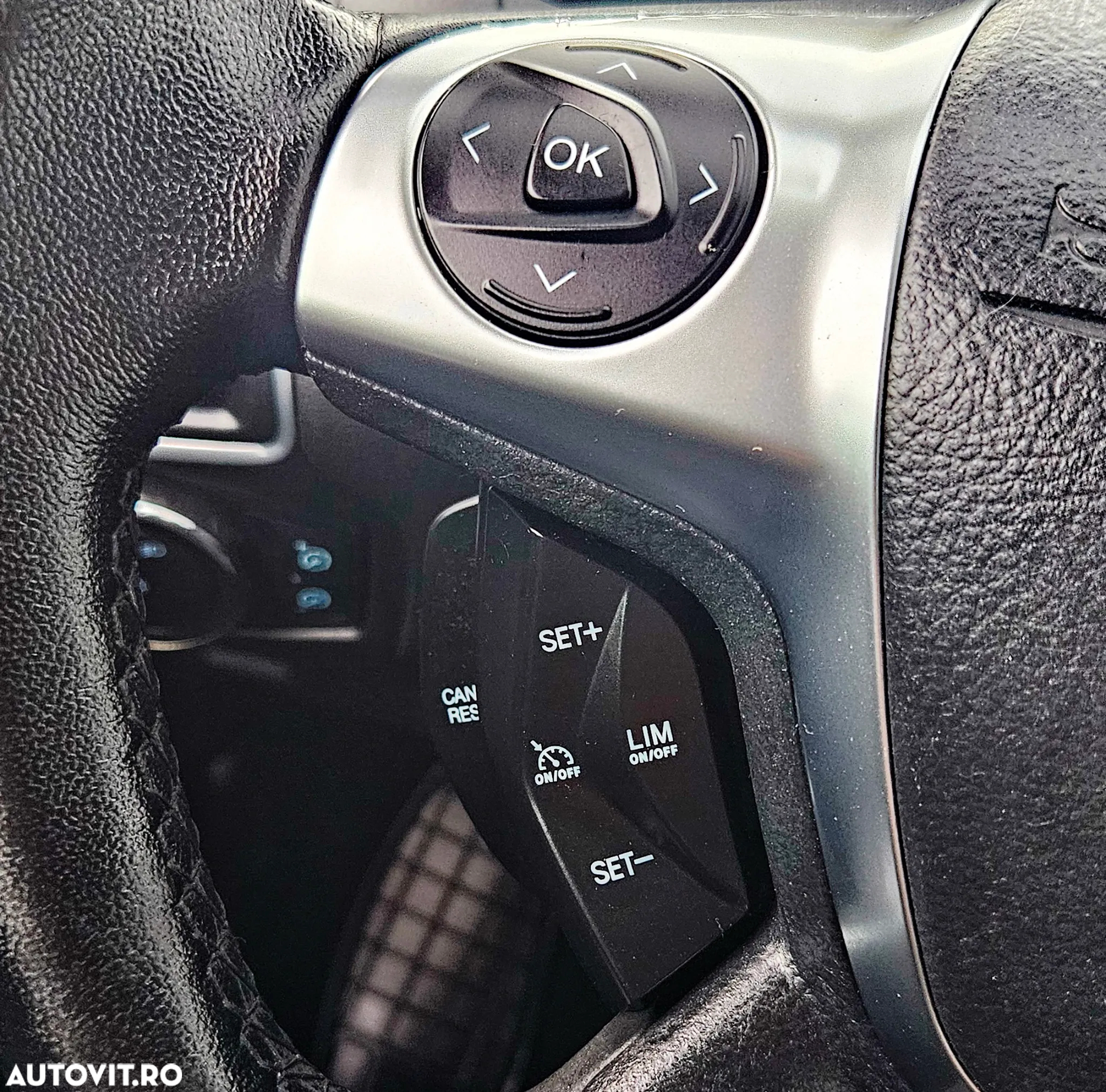 Ford Focus 1.6 Ti-VCT Titanium - 21