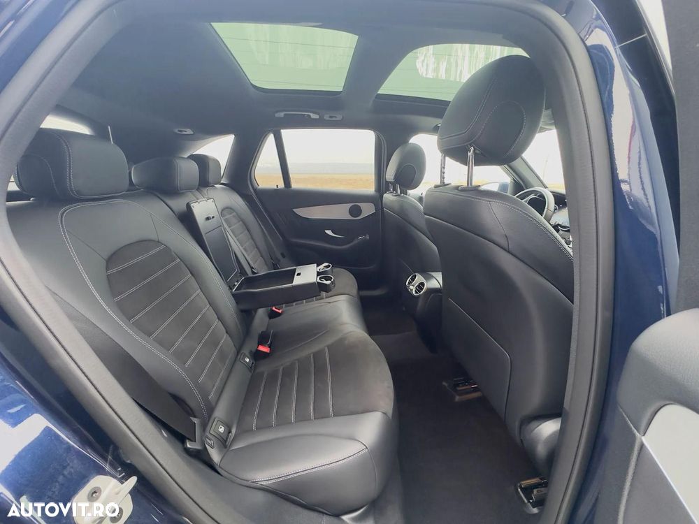 Mercedes-Benz GLC 300 e 4MATIC - 21