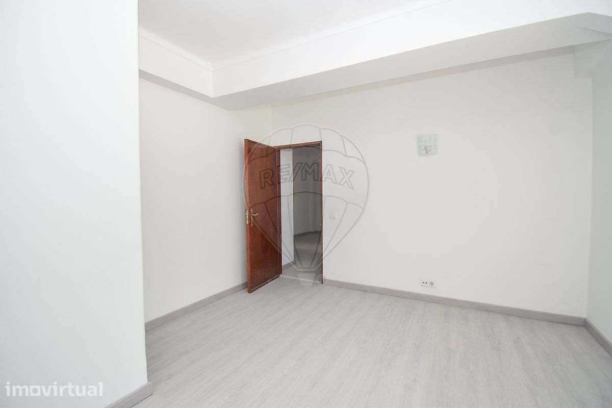 Apartamento T1 para arrendamento - Grande imagem: 3/17