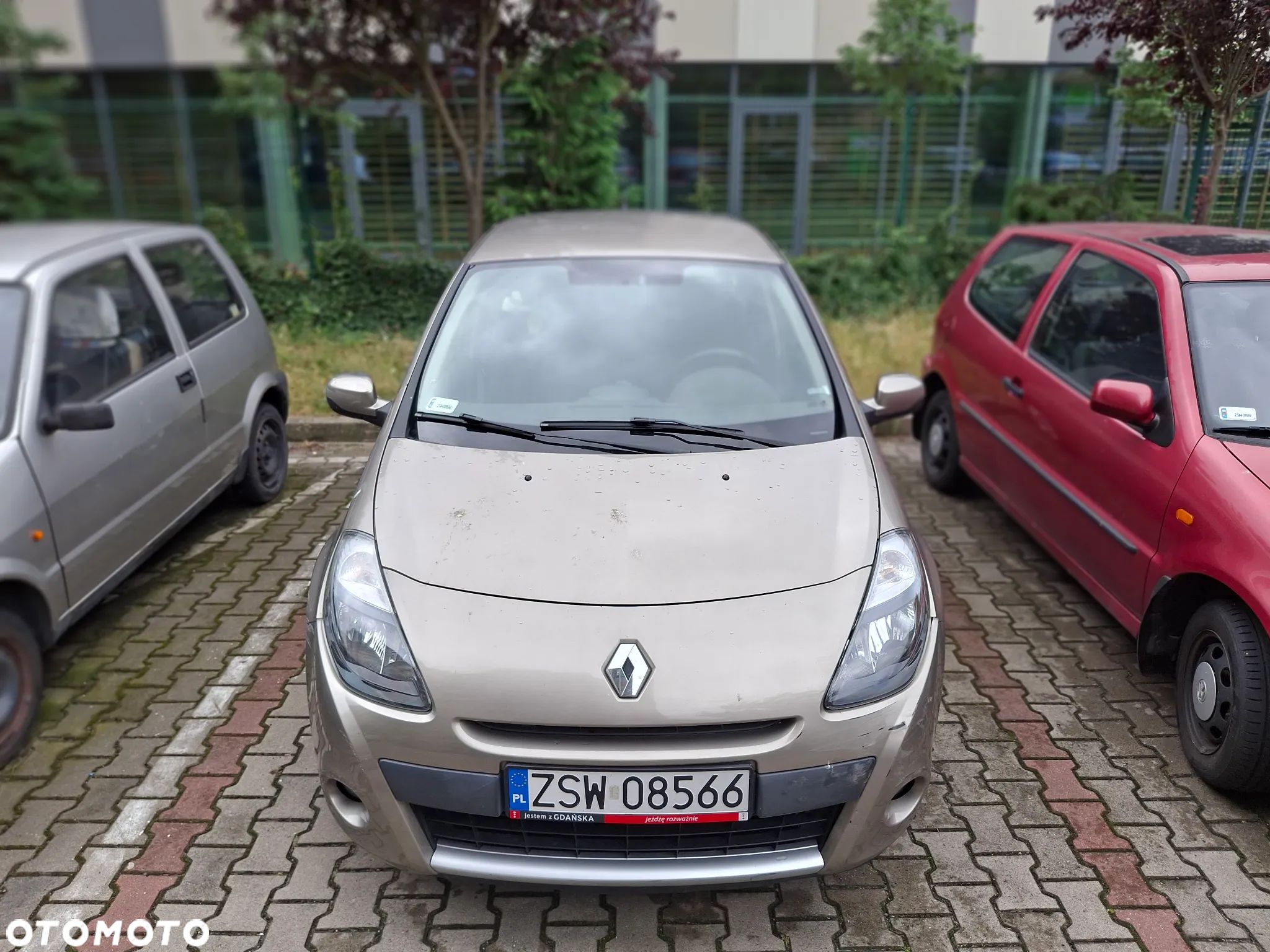 Renault Clio - 1