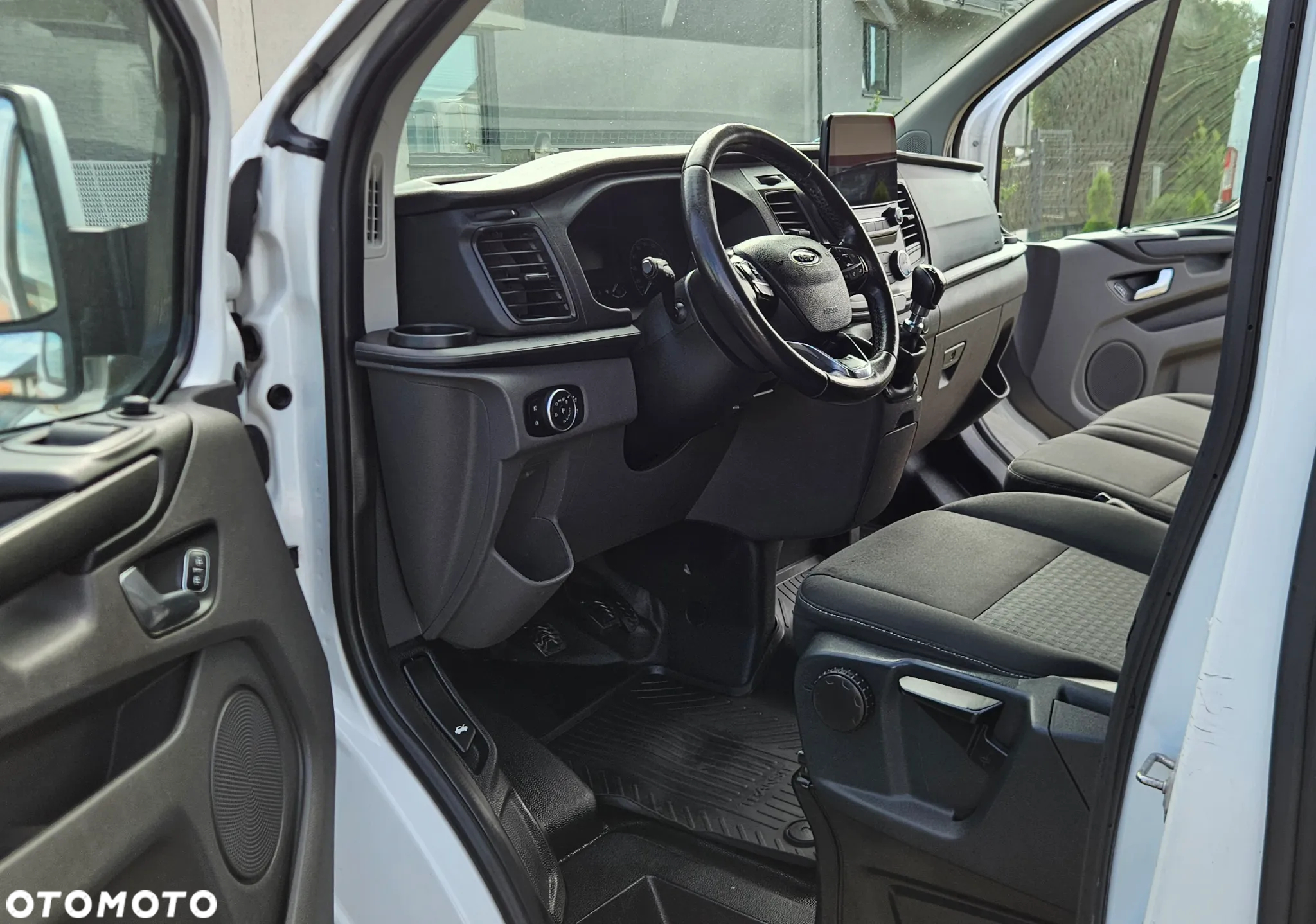 Ford Transit Custom 2.0d 170KM L2 Long 6 osobowy brygadówka bogate wyposażenie - 7