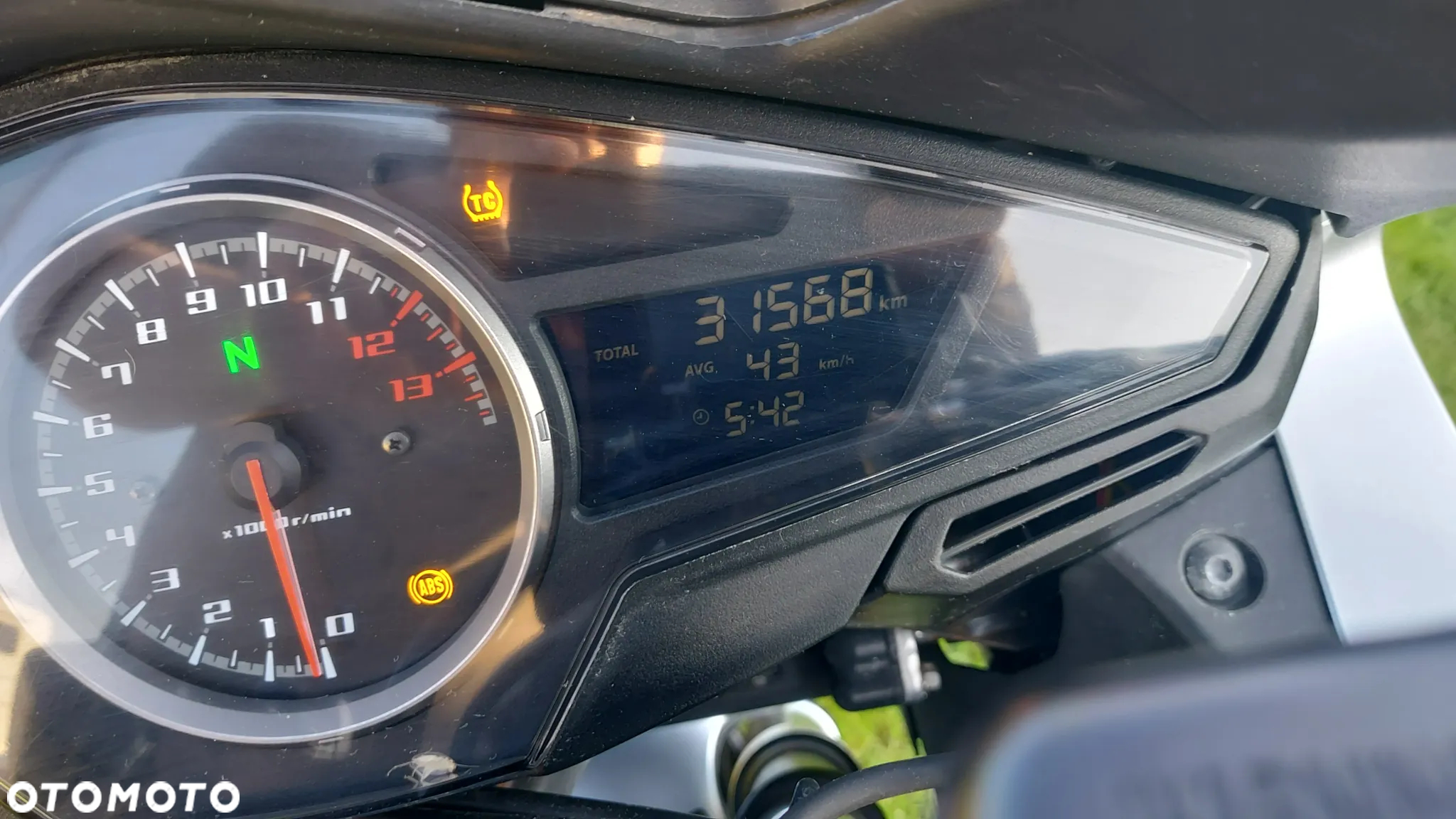 Honda VFR - 6