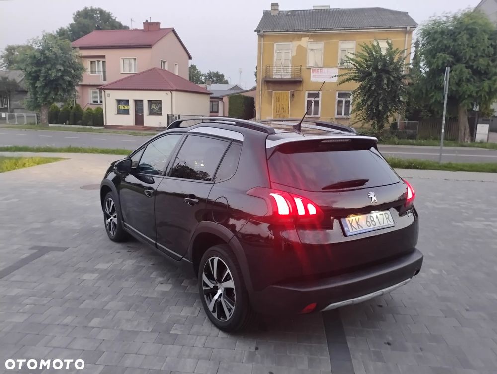 Peugeot 2008 BlueHDi FAP 120 STOP & START GT-Line Edition - 4