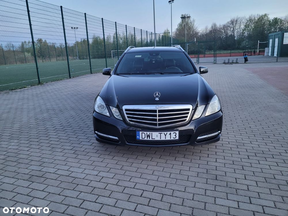 Mercedes-Benz Klasa E 250 CDI DPF BlueEFFICIENCY 7G-TRONIC Avantgarde - 8