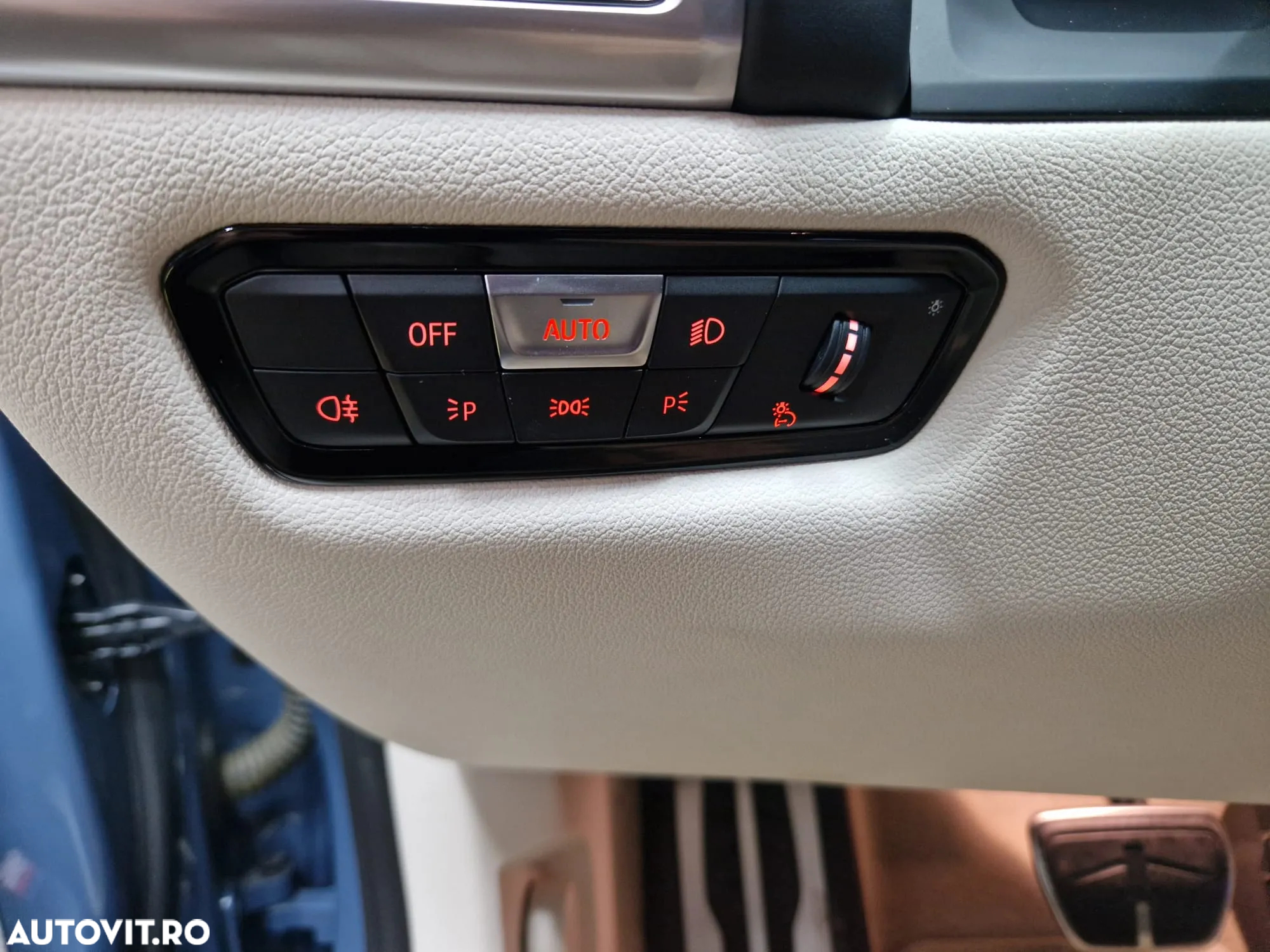 BMW Seria 8 - 15
