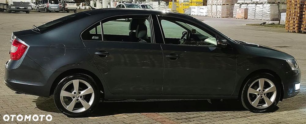 Skoda RAPID 1.2 TSI Style - 18