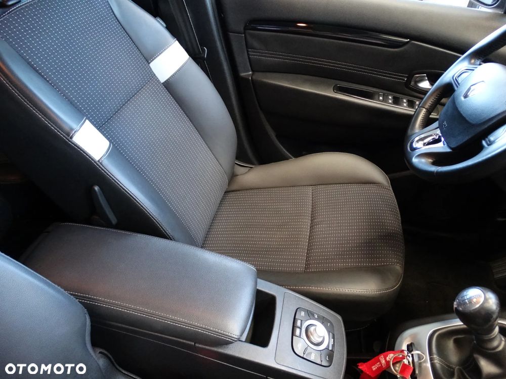 Renault Scenic 1.2 TCe Energy Intens - 32