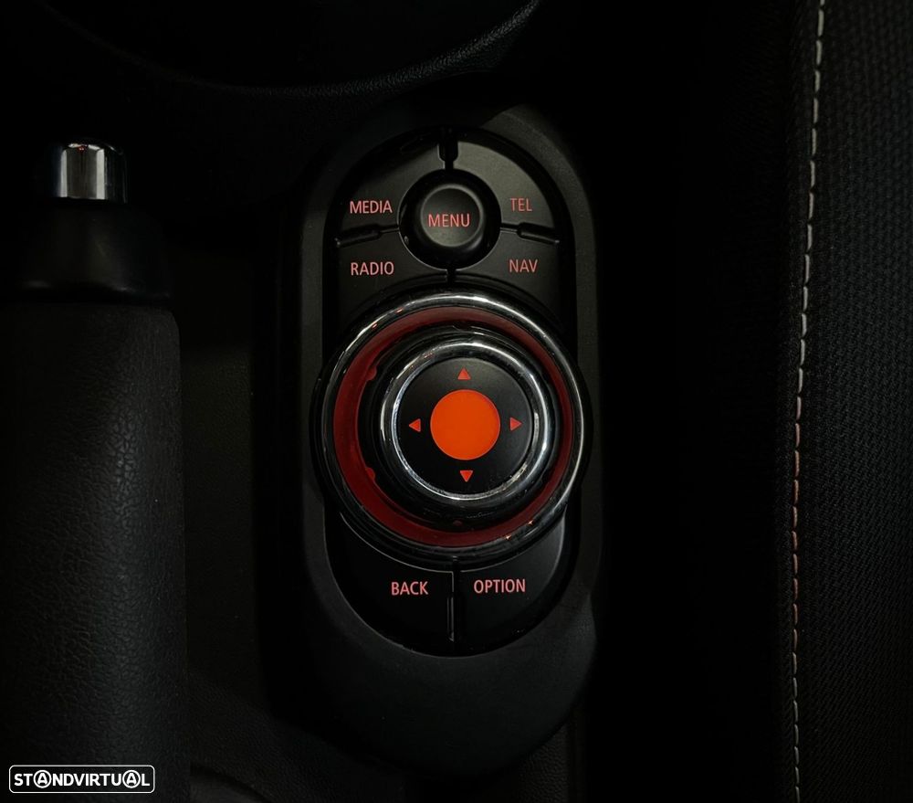 MINI 5 Portas One D - 46