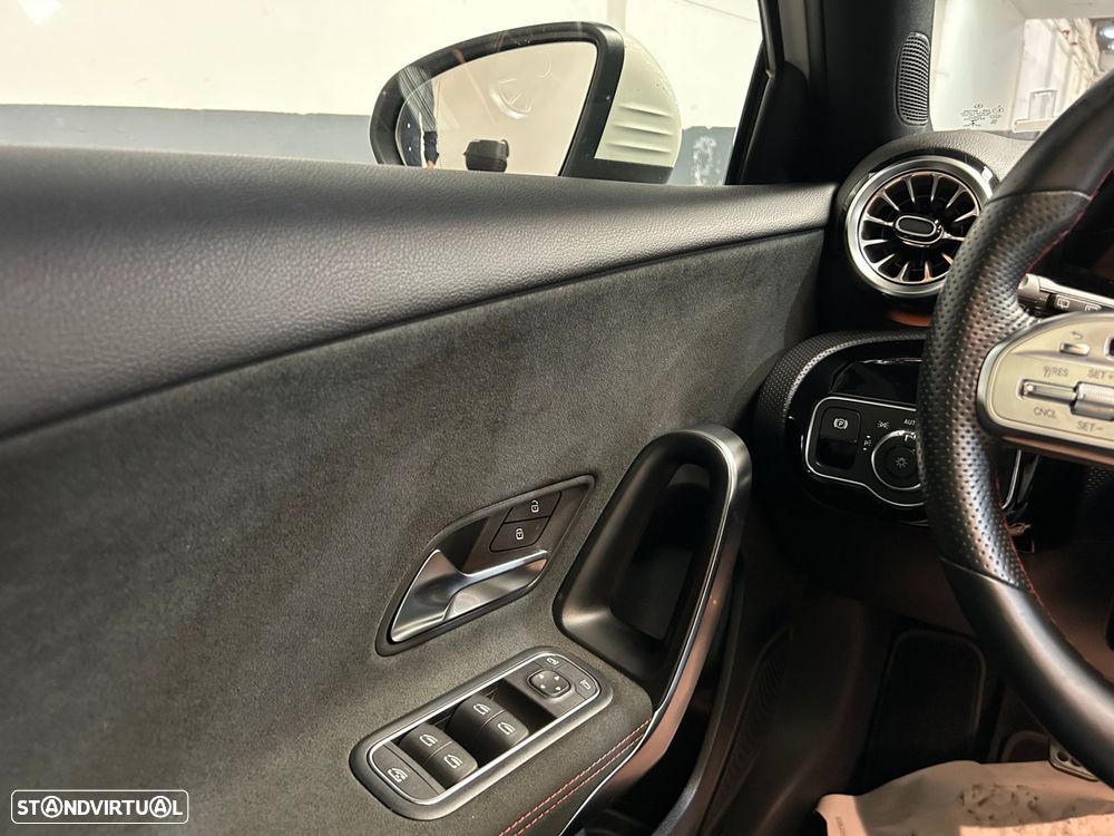 Mercedes-Benz A 160 AMG Line - 36