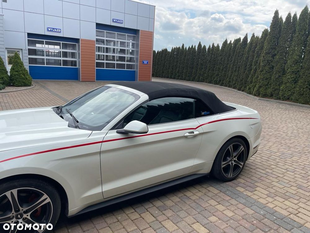 Ford Mustang Cabrio 2.3 Eco Boost - 5