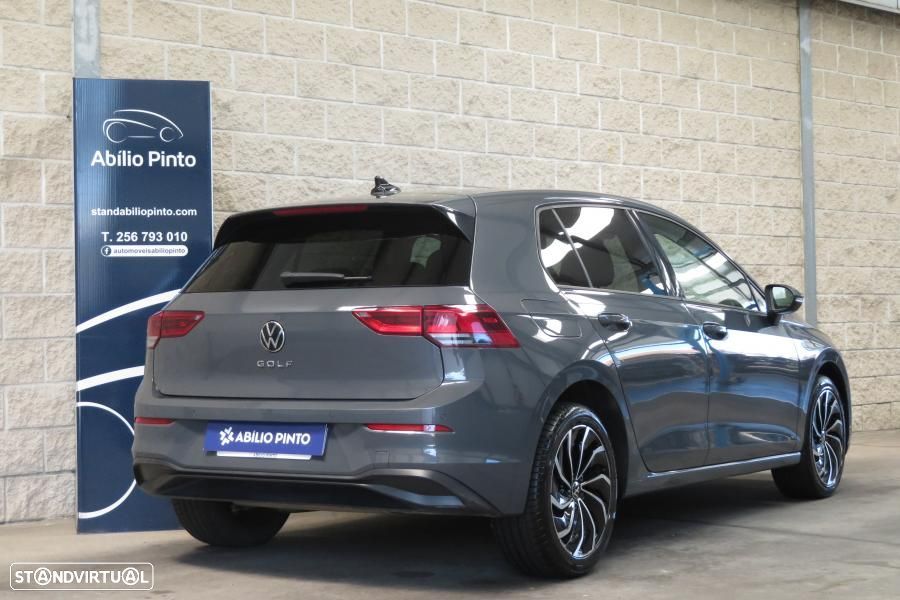 VW Golf 1.0 TSI Life - 32