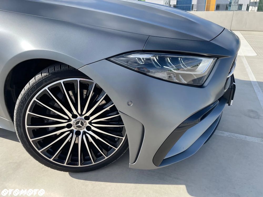 Mercedes-Benz CLS 300 d 4Matic 9G-TRONIC AMG Line - 17